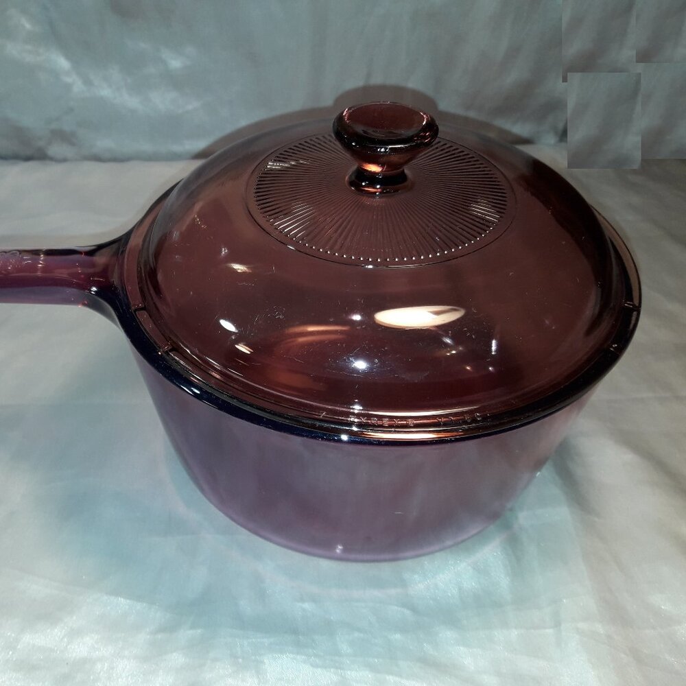 Vintage 90s Cranberry Visions Pyrex Corning 1.5L All-Glass Purple Saucepan w/Lid